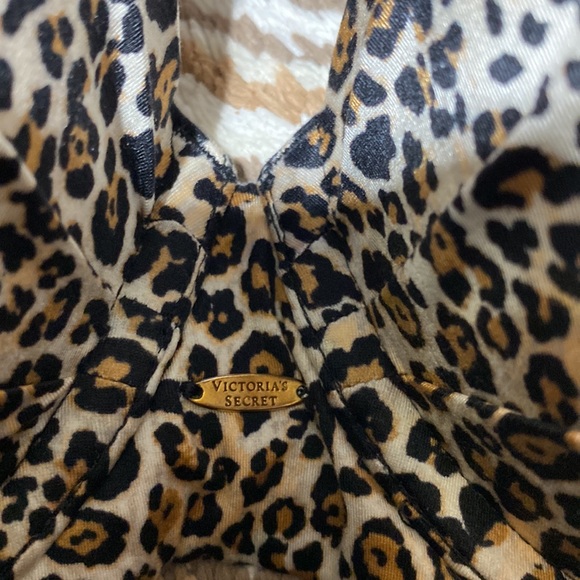 Victoria’s secret’s bra bundle - Picture 9 of 9